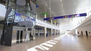 Fabra espera que el aeropuerto de Castellón abra a final de año 