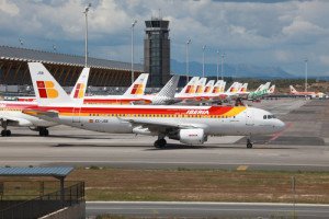 Iberia reinicia el lunes los vuelos a Montevideo y Santo Domingo