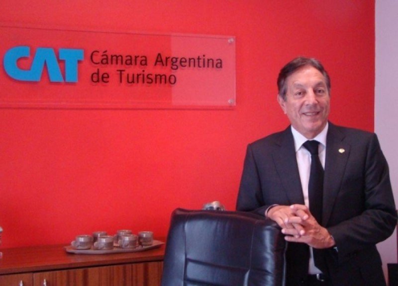 Óscar Ghezzi, presidente de la Cámara Argentina de Turismo.