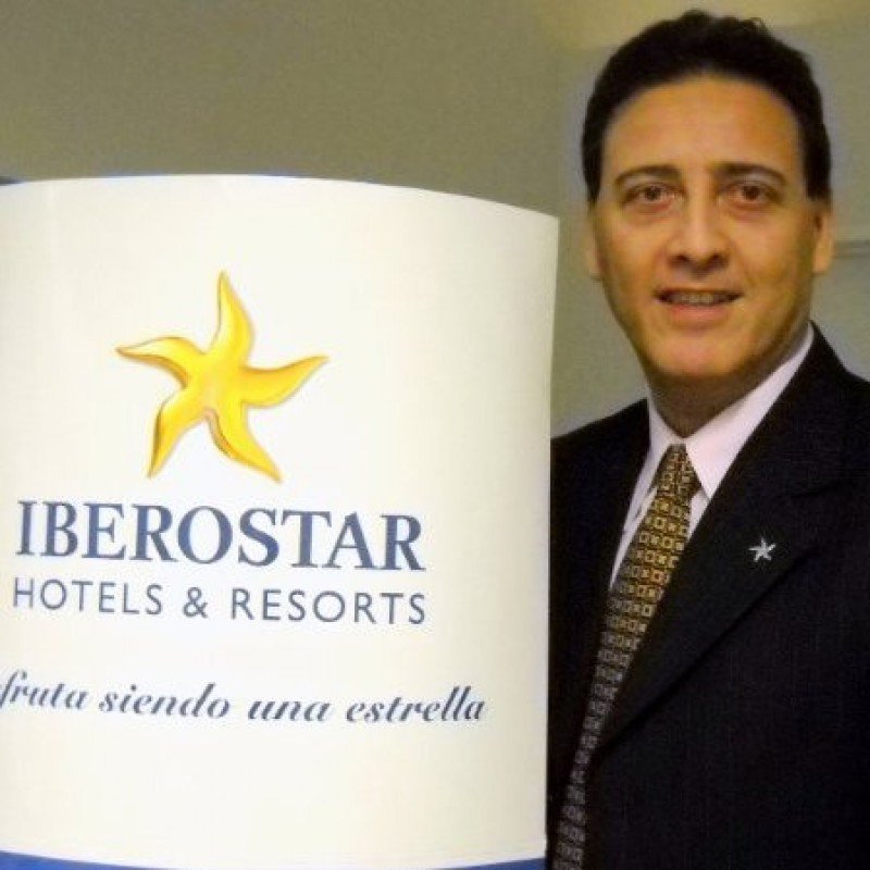 Héctor Álvarez fue presentado como nuevo director de Ventas y Mercadeo de Iberostar para Argentina, Uruguay y Paraguay.