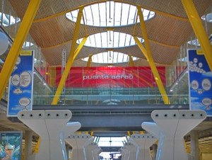 Iberia Express o Air Nostrum volarán el puente aéreo para Iberia