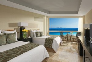AMResorts abre el Dreams Sands Cancun 