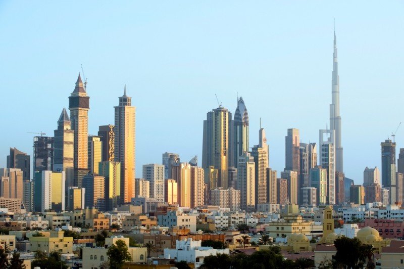 Rascacielos en Dubai, Emiratos Árabes Unidos.