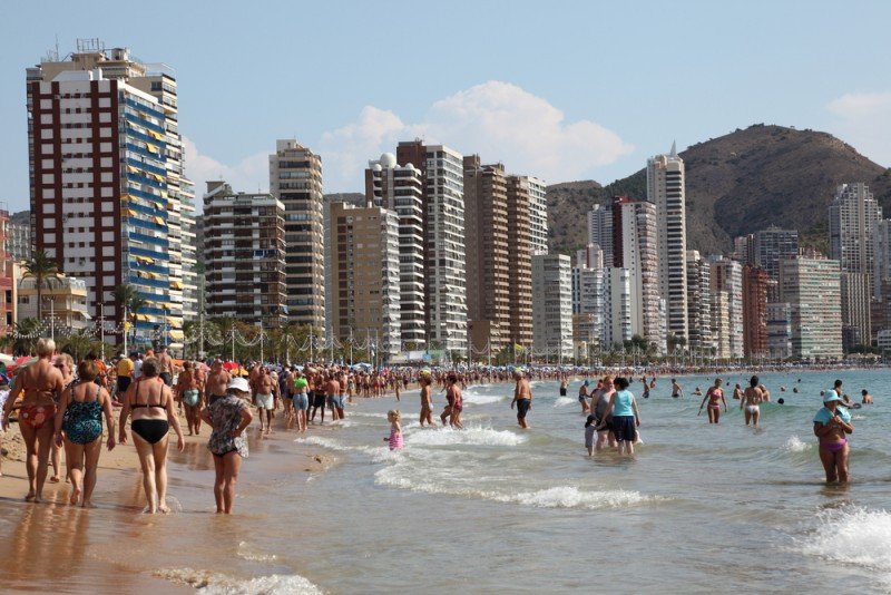 El gasto medio de los españoles en hoteles ha subido en 8 euros. #shu#.