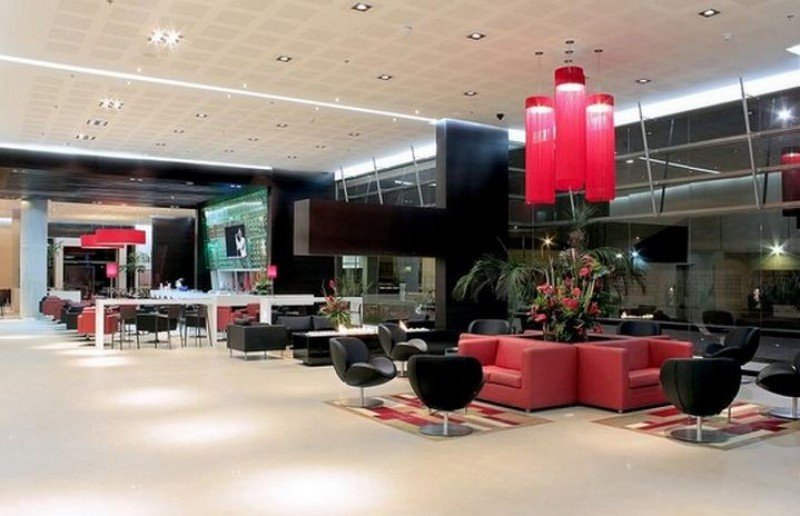 El AR Hotel Salitre se convertirá en Radisson AR Bogotá Airport.