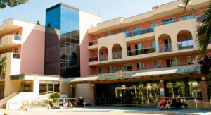 Grupotel entra junto a TUI en la propiedad del aparthotel Alcudia Pins