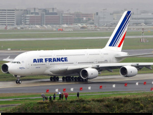 Activan en Barajas el protocolo por ébola ante posible caso en un vuelo de Air France 