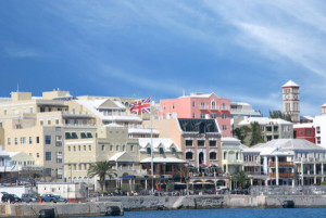 Las Bermudas resisten bien el paso del huracán Gonzalo