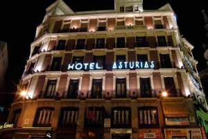Un fondo de inversión de Hong Kong compra el Hotel Asturias de Madrid