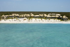 Viva Wyndham Resorts reabre el Fortuna Beach en Gran Bahamas