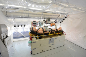 Fotonoticia: Lufthansa transforma el primer avión para pacientes con ébola