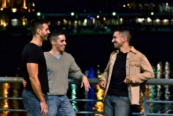 Aires buenos gay lodging