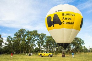 Buenos Aires se promociona en globo aerostático por Argentina