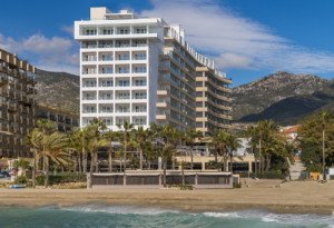 El Fuerte Miramar de Marbella se renueva  como hotel para adultos