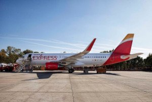 Iberia Express amplía su oferta un 78% en la ruta Ibiza-Madrid 