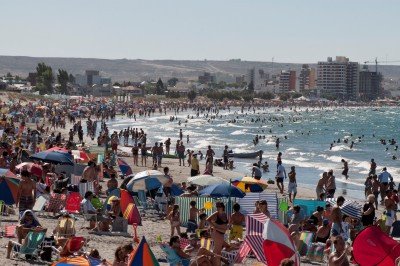 Patagonia Argentina cierra el verano con récord de turistas y ocupación hotelera.