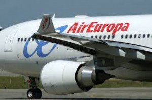 Aumentan los vuelos chárter entre Portugal y Cuba