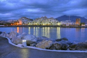 Los hoteles de Málaga que abran todo el año pueden solicitar ya la reducción del IAE