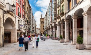 Castilla y León lucha contra el intrusismo en la nueva regulación de apartamentos