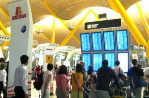 El tráfico doméstico de los aeropuertos españoles repunta un 6,2% en febrero