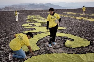 Perú anuncia acciones legales contra Greenpeace por daños en líneas de Nazca