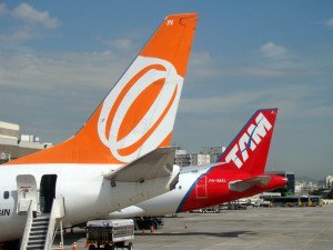 GOL y TAM agregan más de 350 vuelos para feriados en Brasil