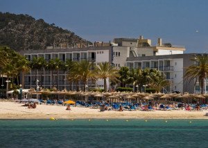 H10 compra el hotel Playas de Mallorca