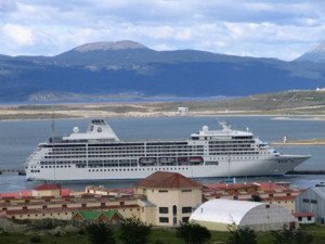 Uno de cada tres turistas que arriba a Ushuaia lo hace por cruceros