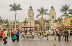 Perú espera una movilización de más de 800.000 turistas por feriado