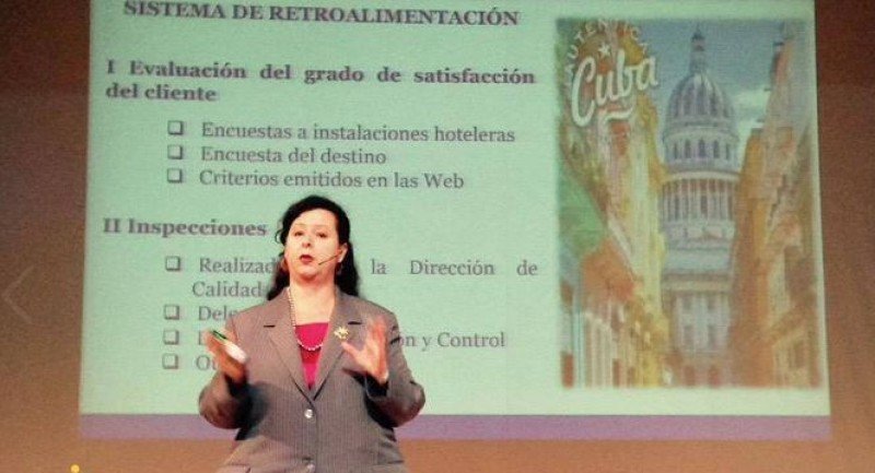 María del Pilar Macias Rutes en el Congreso de Calidad Turística de Posadas. 