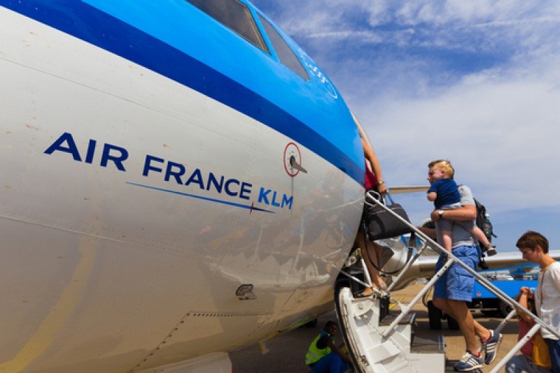 El grupo franco holandés sumó más de 26 millones pasajeros en el primer cuatrimestre de 2015. #shu#