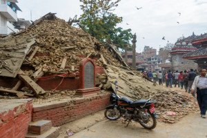 El segundo terremoto de Nepal deja al menos 65 muertos y más de 1.000 heridos