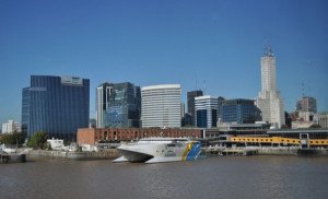 Uruguayos ingresados por el puerto de Buenos Aires gastan 7% más en el primer trimestre