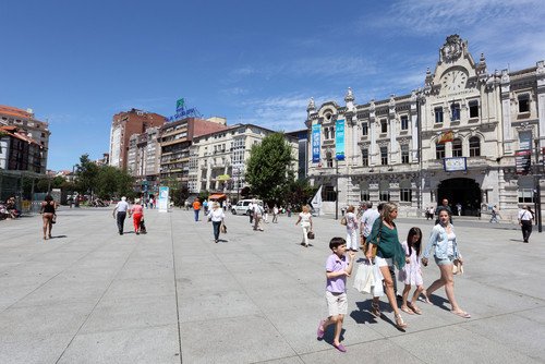 El Ayuntamiento pretende que los ciudadanos colaboren en la consolidación de Santander como destino turístico. #shu#
