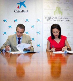 Caixabank abre una línea de crédito de 500 M € para los hoteleros de Mallorca