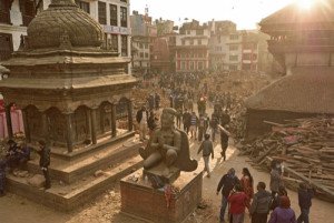 Nepal reabre monumentos al turismo