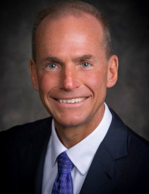 Boeing nombra nuevo CEO a Dennis Muilenburg  