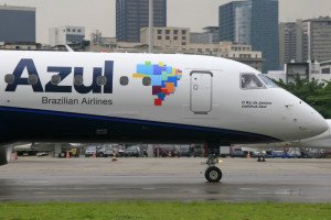 United Airlines, nuevo accionista de la aerolínea brasileña Azul