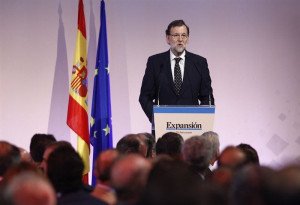 Rajoy adelanta al 1 de julio la rebaja del IRPF prevista para 2016