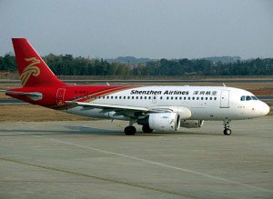 China revisa la seguridad en aeropuertos tras la amenaza de un pasajero en un vuelo