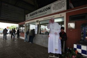 Un millón y medio de argentinos viajan a Paraguay por la visita del Papa Francisco