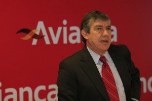 Fabio Villegas deja la presidencia de Avianca tras 10 años