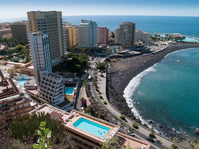 Tenerife se encuentra entre los destinos con los precios hoteleros más bajos del Mediterráneo.