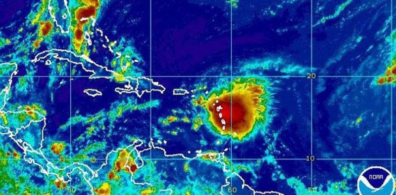 Ubicación de la tormenta esta mañana, entre Antigua y Guadalupe, al sureste de Puerto Rico.