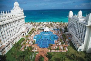 Riu Palace Aruba reabre tras una inversión de 22,8 M €