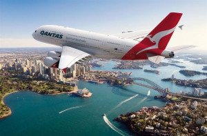 Qantas gana 364 M € saliendo de pérdidas