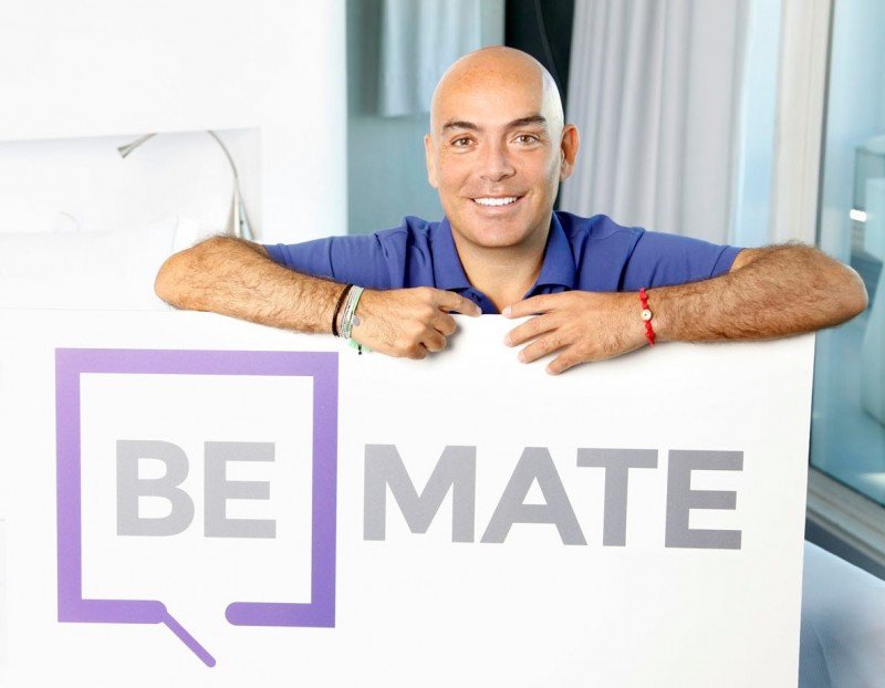 Kike Sarasola, fundador de la cadena hotelera Room Mate y de la web de reservas de apartamentos Be Mate.