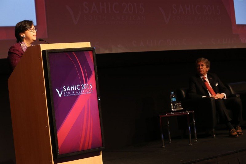 SAHIC 2015 reunió a más de 300 empresarios e inversores en Lima. Foto: Andina
