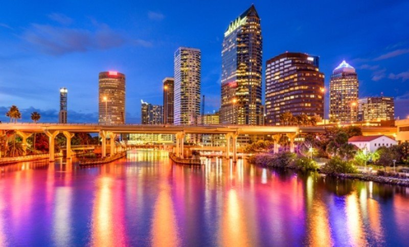 Tampa, en el Golfo de la Florida, uno de los destinos que buscan estimular entre los agentes uruguayos.