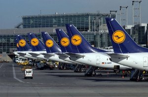 Lufthansa opera más de la mitad de sus vuelos de largo radio gracias a pilotos voluntarios 